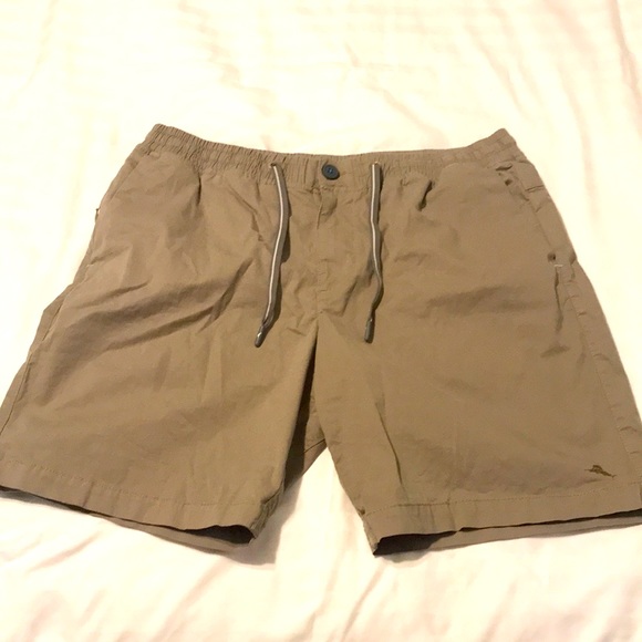 Tommy Bahama Other - Tommy Bahama Mens Fishing Shorts